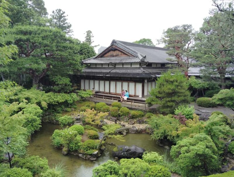 Nara: Yoshikien and Isuien Gardens Tour with Tea Tasting - Exploring Nara’s Gardens: A Detailed Review of the Yoshikien and Isuien Tour with Tea Tasting