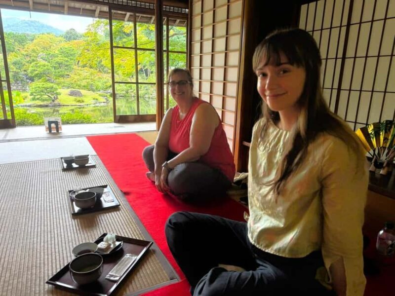 Nara: Yoshikien and Isuien Gardens Tour with Tea Tasting - Who Will Enjoy This Tour?