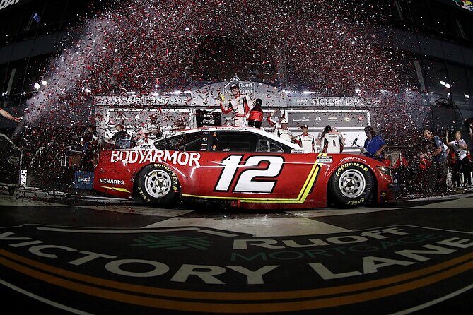 NASCAR Coke Zero 400 Race Day Packages - Who Is This Tour Best For?