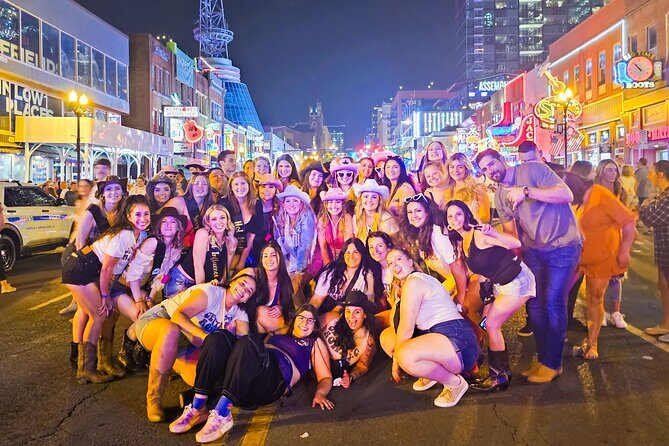 Nashville Bar Crawl with VIP Club Entrance and Bonus Shots - What Makes the Tour Stand Out?