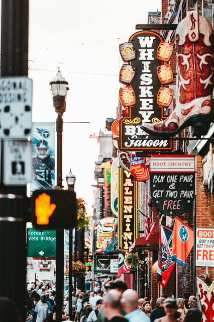 Nashville: Broadway Boyfriends Bar Crawl - What to Expect from the Nashville Broadway Boyfriends Bar Crawl