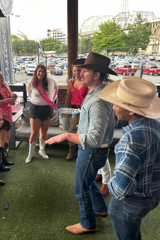 Nashville: Broadway Boyfriends Bar Crawl - Practical Considerations and Tips