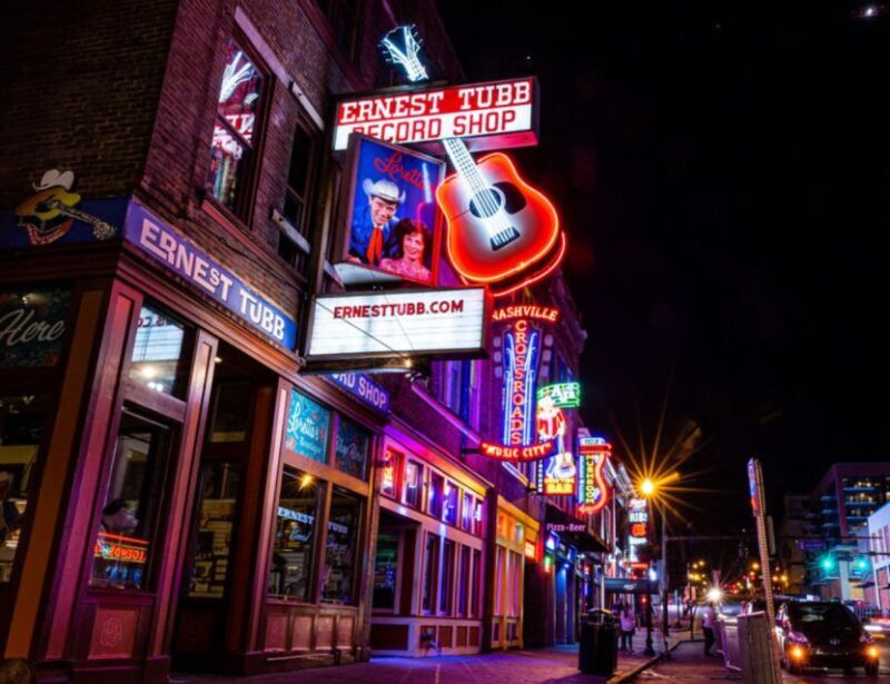 Nashville: Ghosts, Boos and Booze Haunted Pub Crawl - Key Points
