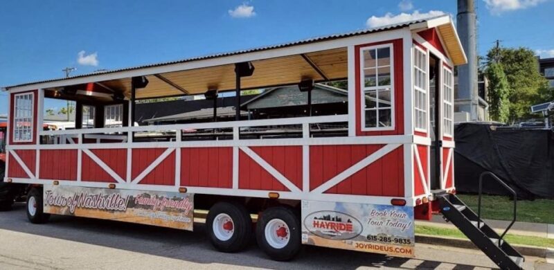 Nashville: Guided Hayride Tractor Ride and Sightseeing Tour - Overview of the Hayride Tractor Tour