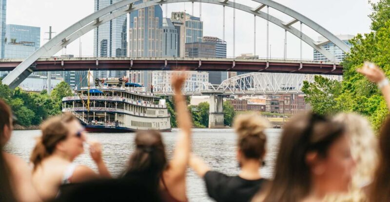 Nashville: Pontoon Party Cruise with a Captain - The Value and Practicalities
