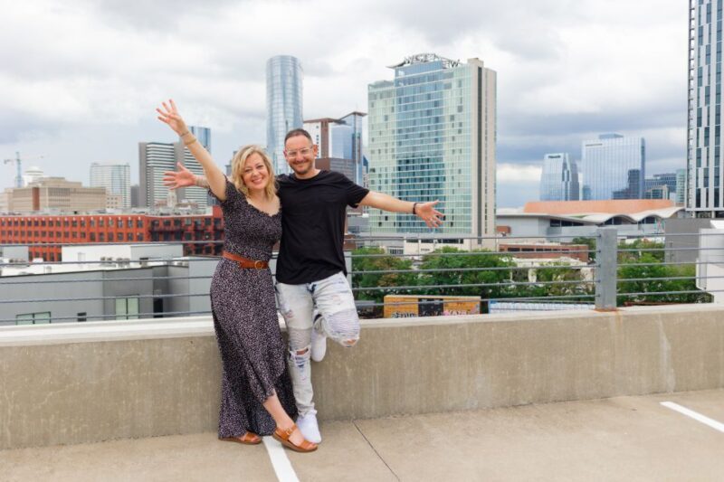 Nashville: Romantic Couples Photoshoot with Champagne - The Final Touch: Champagne Celebration