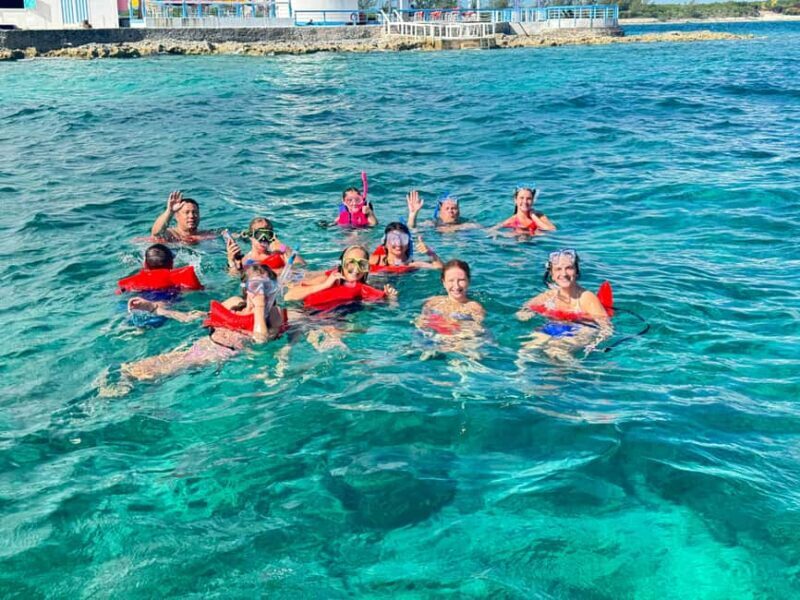 Nassau: 4-Island Tour Swimming Pigs, turtles, snorkeling - Authentic Encounters and Guide Expertise