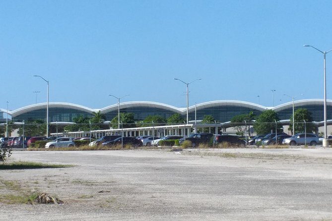 Nassau Airport to Palm Cay - group transportation in comfort - Detailed Review of the Nassau Airport to Palm Cay Transfer Service