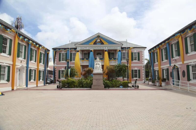Nassau: Cultural Walking Tour of Downtown Nassau Attractions - Cultural and Artistic Highlights