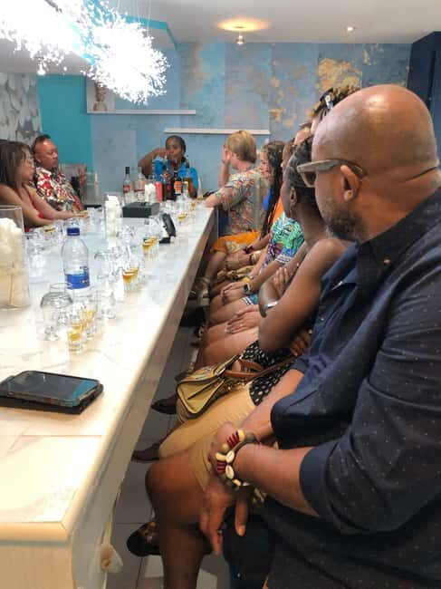 Nassau: Rum Cocktails and Fritter Making Experience - Key Points