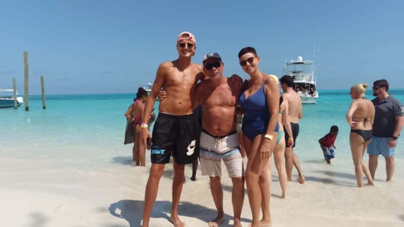 Nassau: Swimming Pigs Private Boat Tour - Up to 7 Persons - The Experience in Practice: What Travelers Say