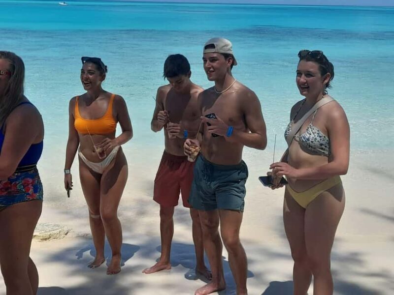 Nassau: Swimming Pigs Private Boat Tour - Up to 7 Persons - What Makes This Tour Special