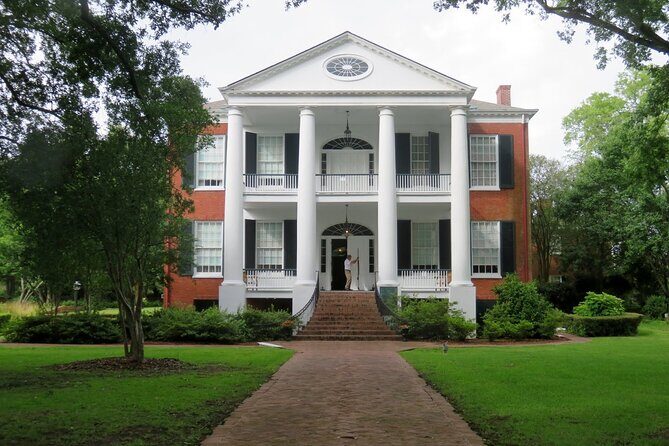 Natchez MS Self-Guided Audio Tours - Final Stops: Churches, Homes, and the Birthplace of Natchez