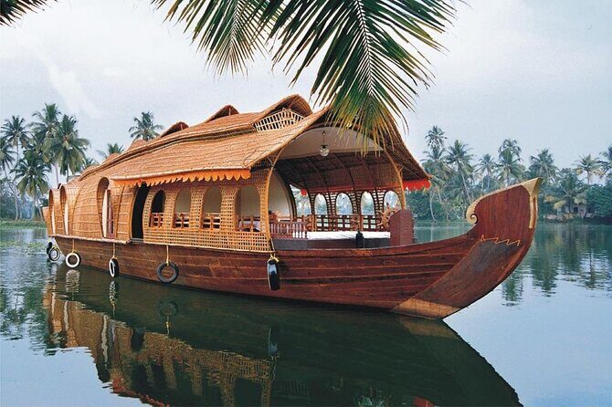 Nature Beauty, Backwater of Kerala Tour (05 Nights - 06 Days) - Key Points
