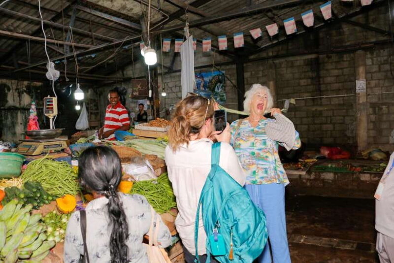Negombo: private half day city tour with hotel transfers - Analyzing Value and Experience