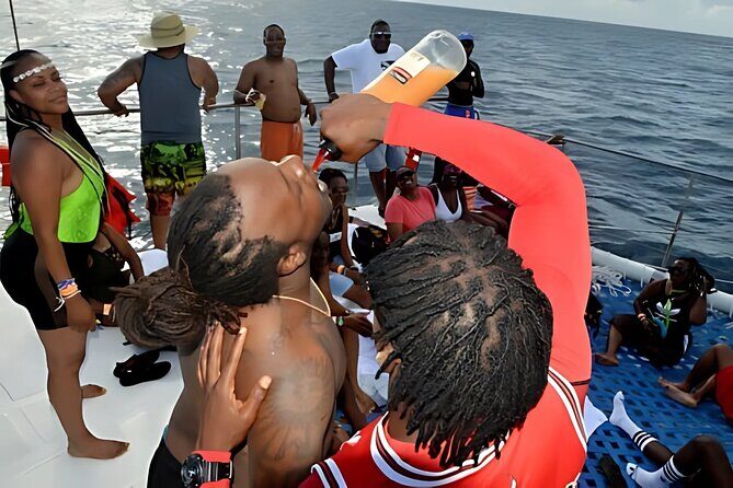 Negril Catamaran: Adults Sunset Party with Drinks & DJ - Who Should Consider This Tour?
