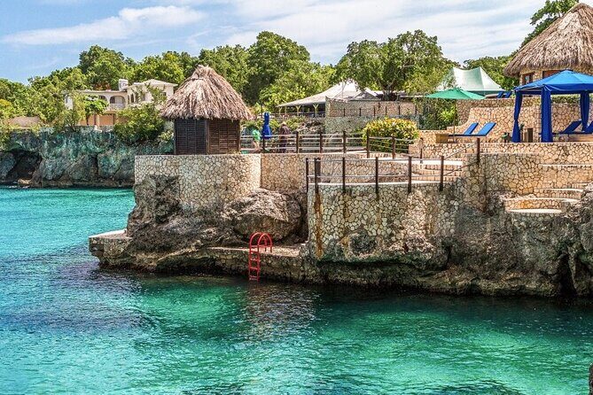 Negril Hotels Private Airport Transfer - Who Will Love This Service?