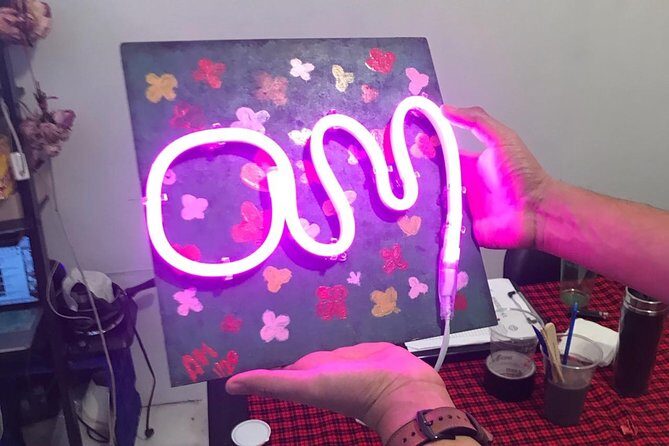 NEON SIGN MAKING PARTY (Energy Efficiency Chat) - Who Should Consider This Experience?