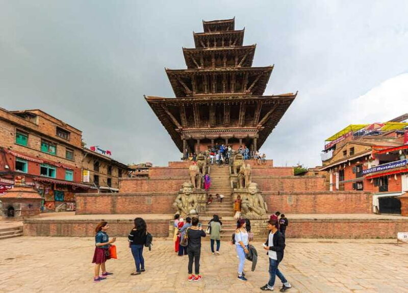 Nepal: 4-Day Soft Adventure Tour with Kathmandu & Pokhara - Soft Adventure in Pokhara: Connecting with Nature