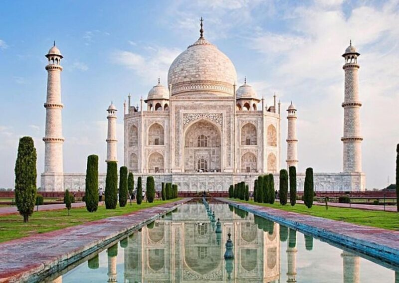 New Delhi: 2-Day Delhi and Taj Mahal Agra Guided Tour - Exploring Delhi: A City of Contrasts and Culture