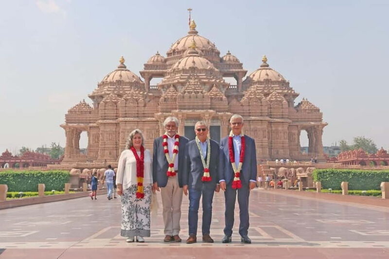 New Delhi: Akshardham Temple Light Show with Custom Add-Ons - An In-Depth Look at the Experience