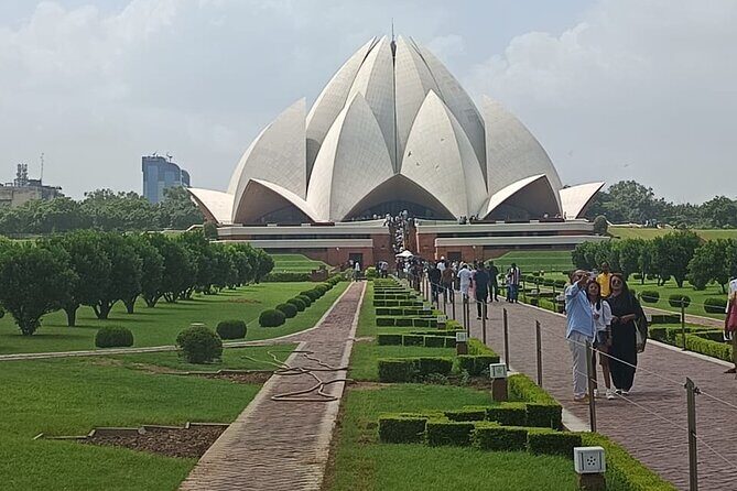 New Delhi and Old Delhi Full day & Half Day Tour - FAQs