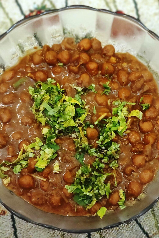 New Delhi: Traditional Indian Cooking Class & Market Visit - The Market Visit: Delhi’s Living Food Market