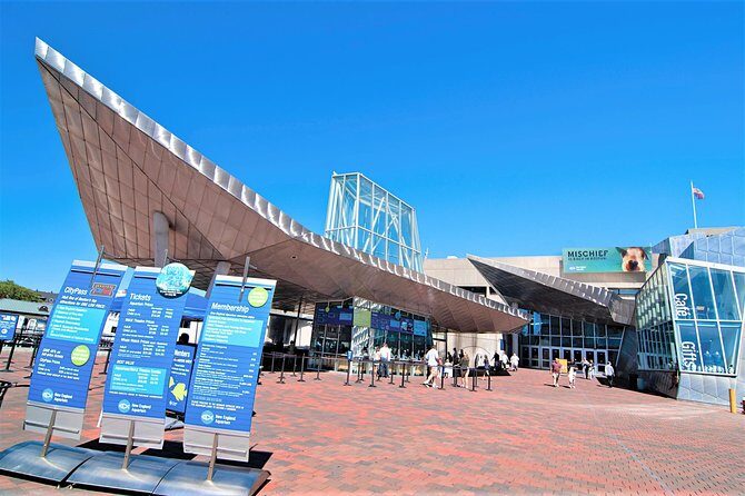 New England Aquarium Admission Ticket in Boston - First Impressions and Entrance Experience