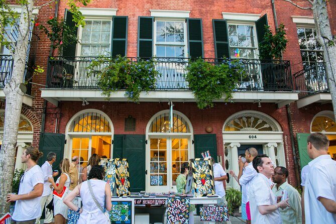 New Orleans Arts District Gallery Tour with Champagne - An In-Depth Look at the Tour Experience