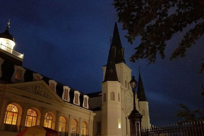 New Orleans Evening Small-Group Haunted Walking Tour - A Detailed Look at the Haunted Experience