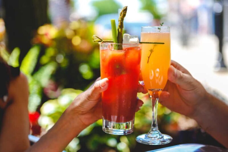 New Orleans: Food Tour with Seafood Boil in French Quarter - Key Points