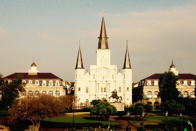 New Orleans French Quarter Walking and History Tour - Key Points