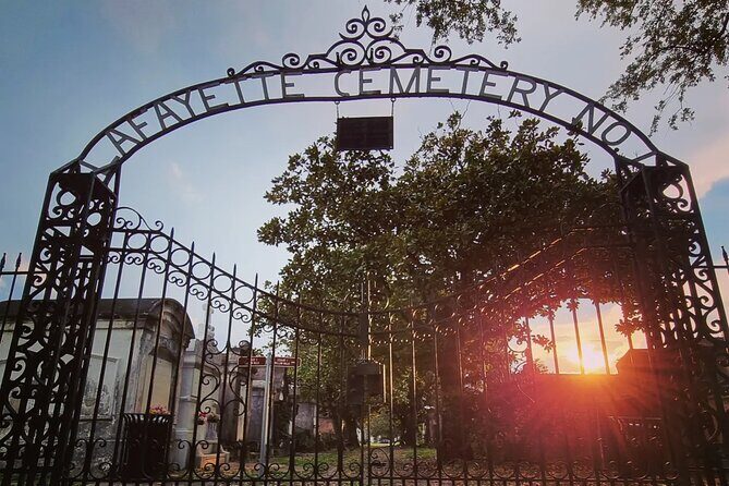 New Orleans Garden District and Cemetery Bike Tour - Practical Details and What to Expect