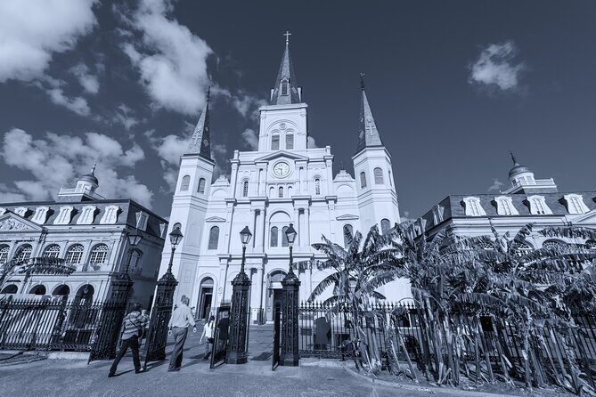 New Orleans Ghost Tour: Only Tour to Go Inside Real Haunted House - Detailed Breakdown of the Itinerary