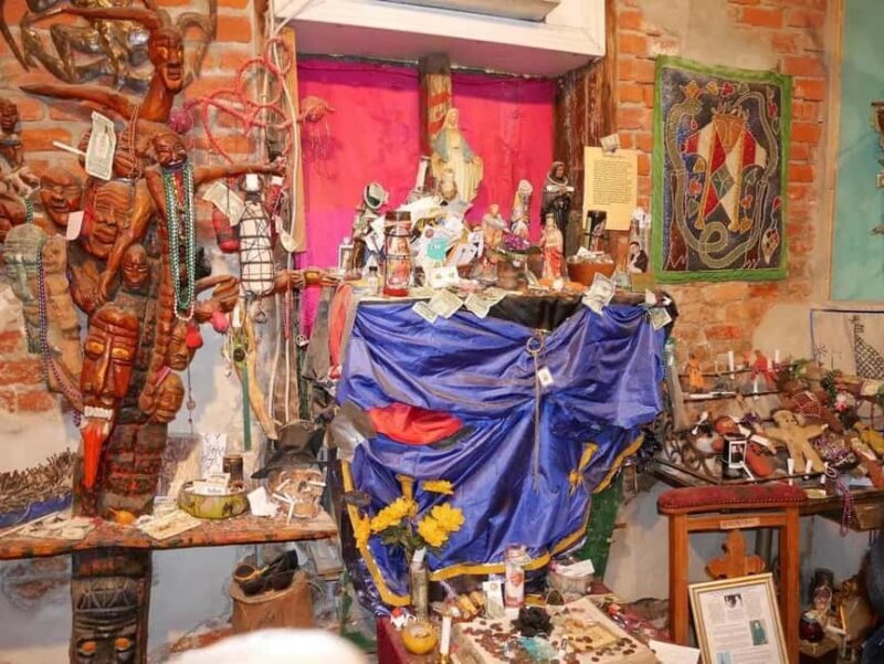 New Orleans: Guided Museum and Voodoo Walking Tour - A Closer Look at the Tour Experience