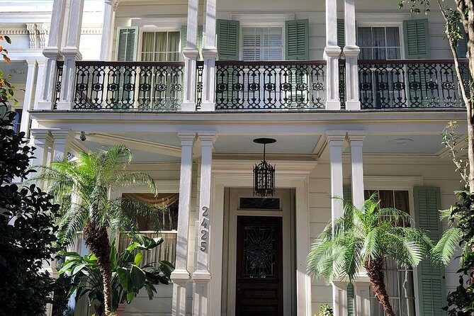 New Orleans Homes of the Rich and Famous Tour of the Garden District - FAQs