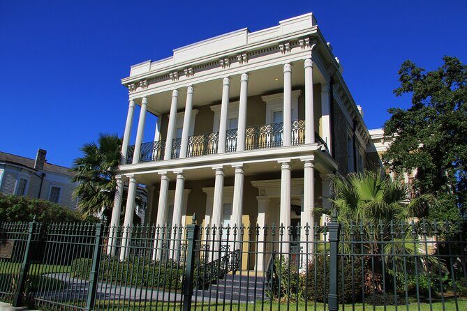 New Orleans Private City and Cemetery Tour - Up to 24 Passengers - The Sum Up