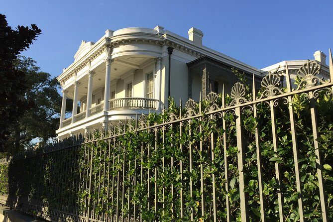 New Orleans Small-Group Garden District Walking Tour - Itinerary Breakdown: What to Expect