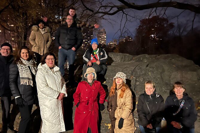 New York Christmas Holiday Lights Walking Tour - Who Should Consider This Tour?