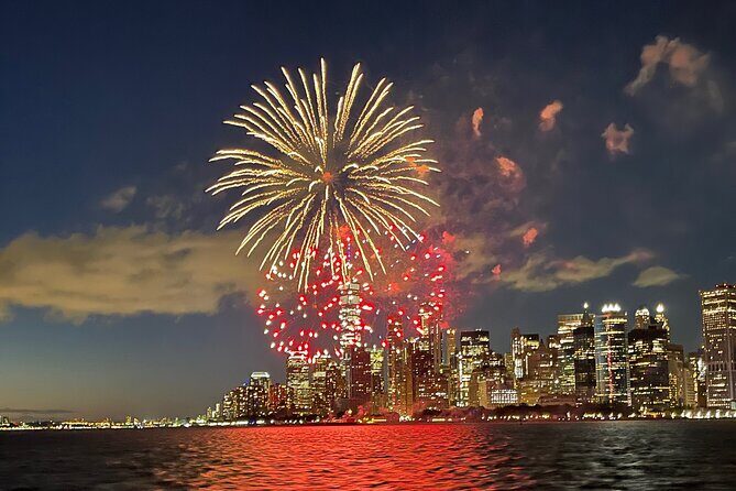 New York City 4th of July Fireworks Luxury Boat Tour - Final Thoughts: Who Will Love This Tour?