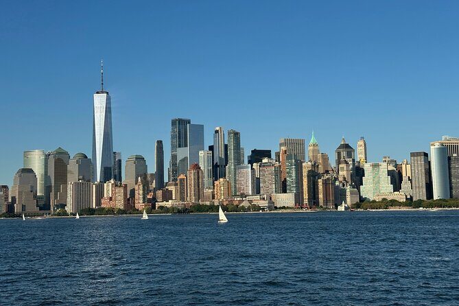 New York City 60 Minute Cruise, Liberty, Skyscrapers and Bridges - FAQ