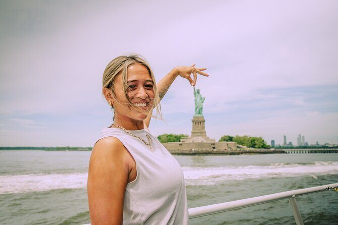New York City 90-Minute Cruise: Lady Liberty, Bridges and Skyline - FAQ