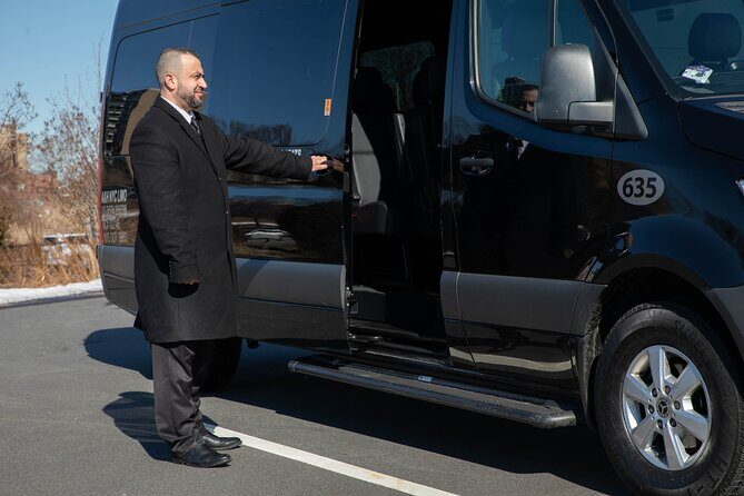 New York City Airport Arrival Transfer by Sprinter LGA JFK EWR - FAQ - Practical Questions Answered