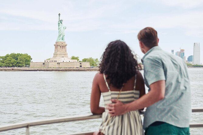 New York City Blue Booze Cruise Experience - A Balanced Look: Pros and Cons
