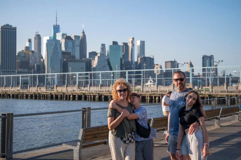 New York City: Brooklyn Bridge and DUMBO Guided Walking Tour - What the Reviews Tell Us