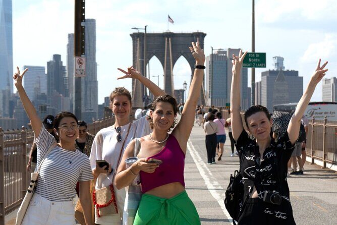 New York City Brooklyn Bridge Self Guided Game and Tour - Introducing the Brooklyn Bridge Self-Guided Game and Tour