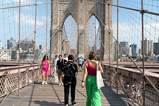 New York City Brooklyn Bridge Self Guided Game and Tour - FAQs