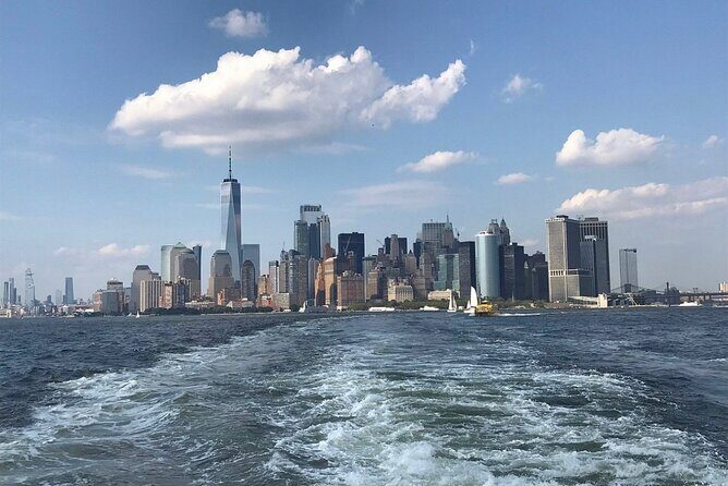 New York City bus and boat tour - In-Depth Look at the Tour Experience