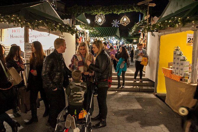 New York City Christmas Holiday Lights and Markets Walking Tour - Practical Tips and Considerations