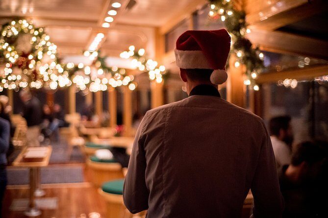 New York City Cocoa and Carols Holiday Cruise - Who Should Consider This Tour?